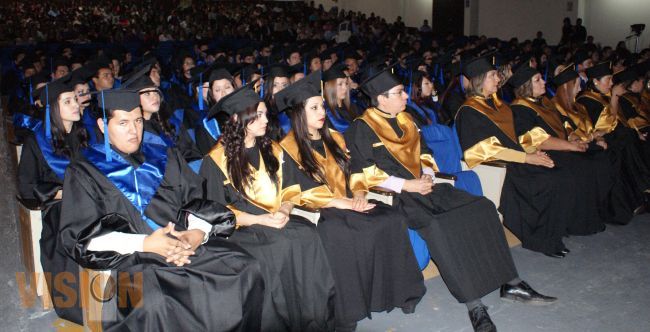 Concluyen sus estudios superiores 163 jóvenes egresados de la UNID