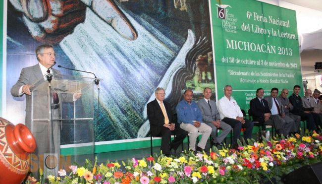 Inauguran la 6ta Feria Nacional del Libro y la Lectura Michoacán 2013