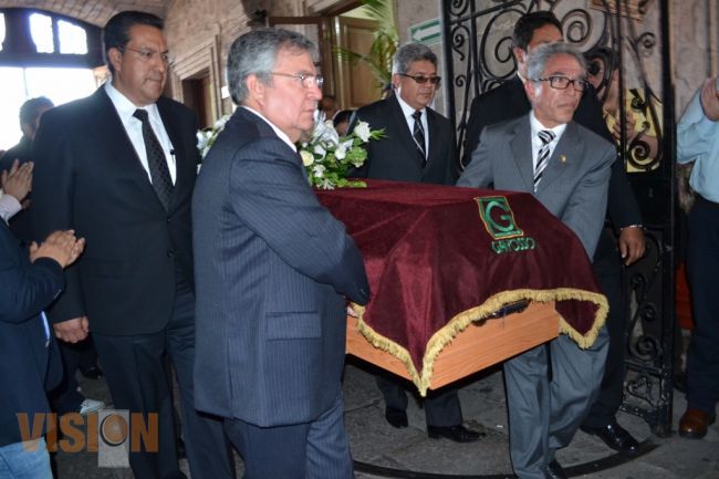 Rinde UMSNH homenaje al decano y profesor Humberto Aguilar Cortés 