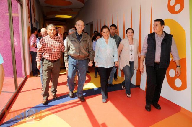 Gobernador supervisa avances de la construcción del CRIT