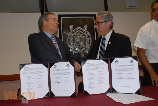 Firma convenio marco de colaboración la UMSNH con la Universidad de la Ciénega.