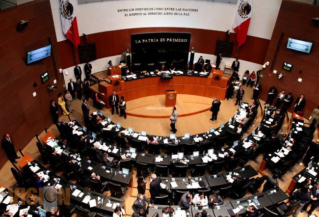 Reforma energética busca privatizar Pemex, revelan informes de EU y el Senado mexicano