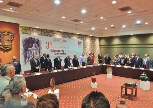 Gobernador del Estado preside la 3a Reunión Nacional de Directores Generales de los COBAEM. 