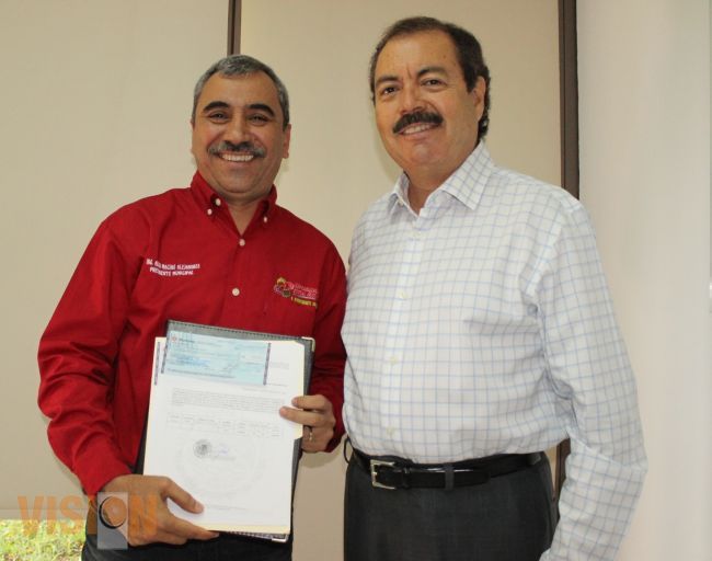 Aldo Macías recibió 2.1 millones de pesos de cruzada nacional contra el hambre