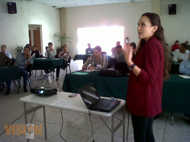 Ayuntamiento ofrece capacitación a interesados en franquiciar sus negocios
