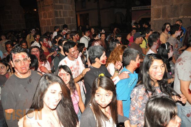 Morelia se llena de zombies