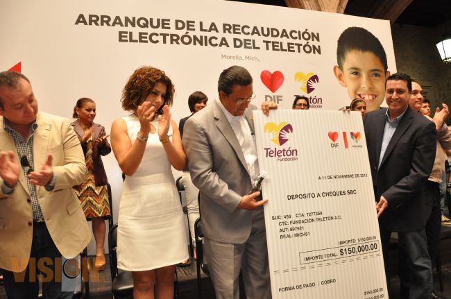 Arranca en Morelia la recaudación electrónica del TELETÓN.