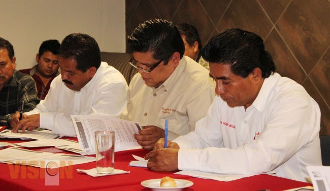 Instalaron comité regional del programa central de maquinaria 