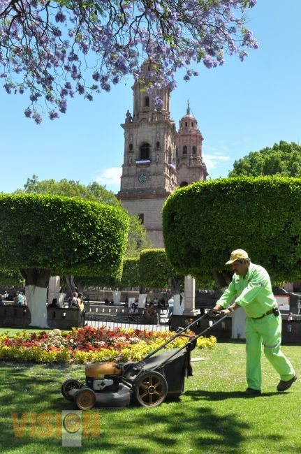 Realiza parques y jardines diversas acciones en el Municipio.