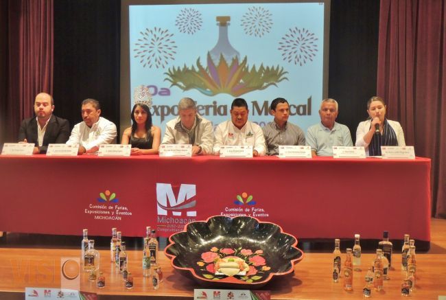 Del 17 al 21 de Noviembre disfruta de la feria del mezcal de Villa Madero.