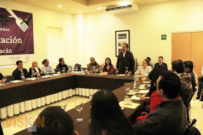 Garantizar sin distingos a la ciudadanía el acceso a los derechos sociales: Víctor Silva