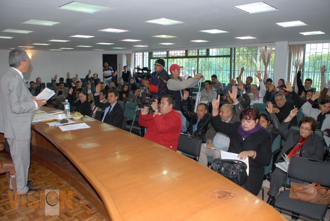 Amplía consejo universitario plazo para aplicación de lineamientos de posgrados de personal médico.