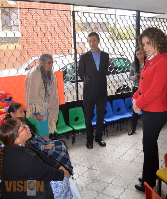 Visita Maggy Oribio casa hogar Emaús.