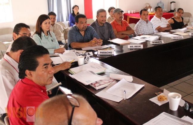 Evalúan en Uruapan operatividad del programa oportunidades en 14 municipios.