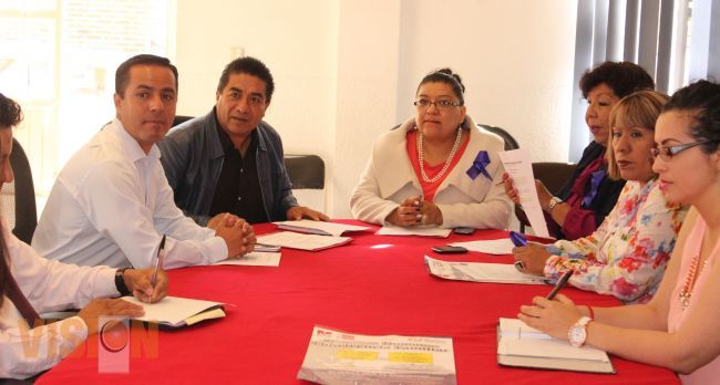 Instituciones se unen para prevenir y combatir violencia contra mujeres