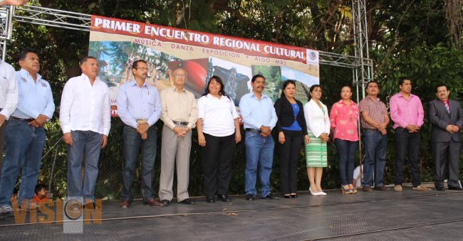 Uruapan fue sede del primer Encuentro Regional Cultural