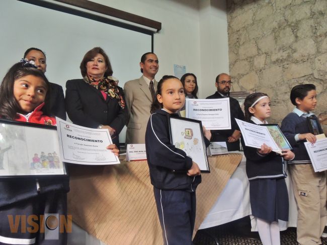 ITAIMICH premia a ganadores del Concurso de Dibujo Infantil de Transparencia.