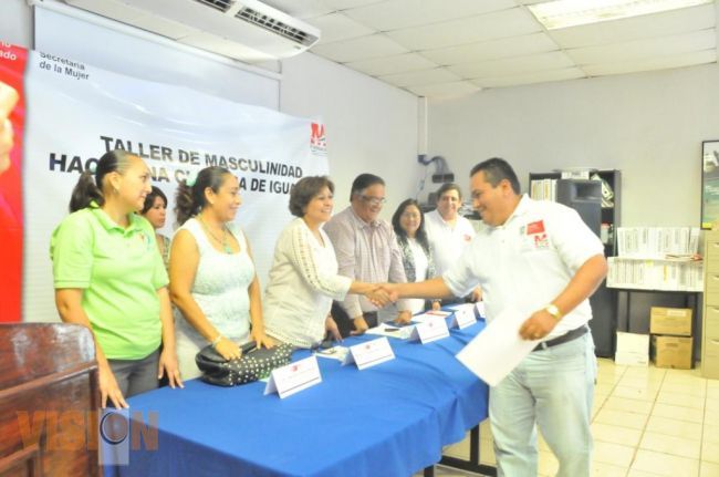 SEMUJER realiza taller de masculinidad, hacia una cultura de igualdad.