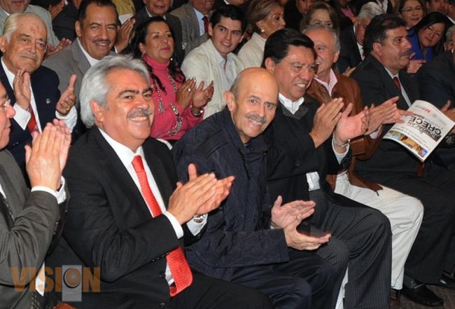 Asiste gobernador Fausto Vallejo a informe legislativo del senador Ascención Orihuela