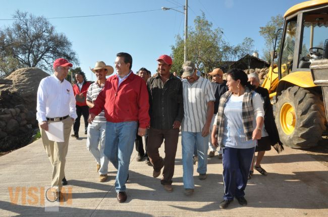 Ayuntamiento de Morelia, resuelve necesidades de mejores vialidades.
