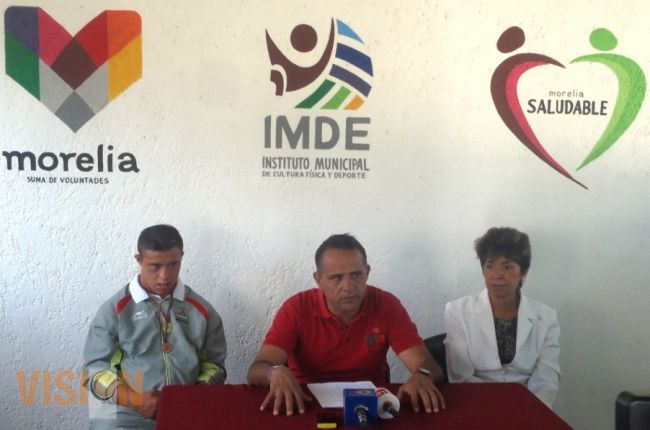Hiram Abif López obtiene dos medallas en el Campeonato Americano Síndrome Down.