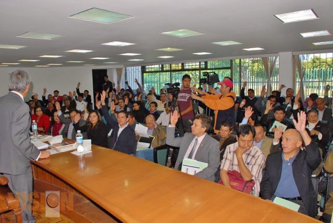 Aprueba Consejo Universtario el proyecto de presupuesto para el ejercicio fiscal 2014 de la UMSNH.