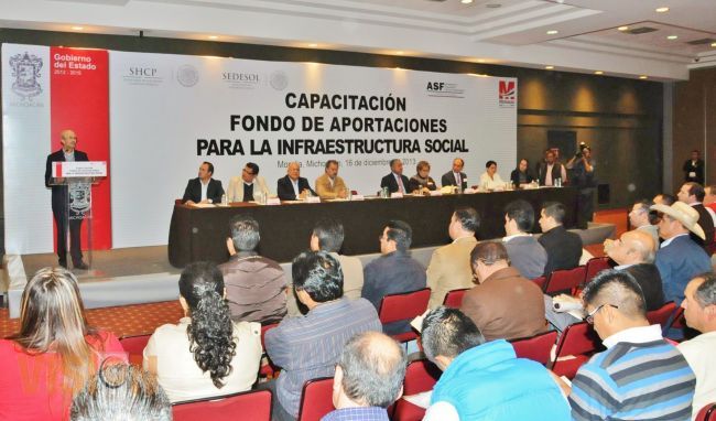 Los apoyos de la Federación para Michoacán son tangibles: Fausto Vallejo.