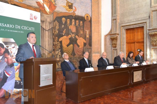 El trabajo articulado es la forma más eficiente para lograr el desarrollo de México: Bertín Cornejo