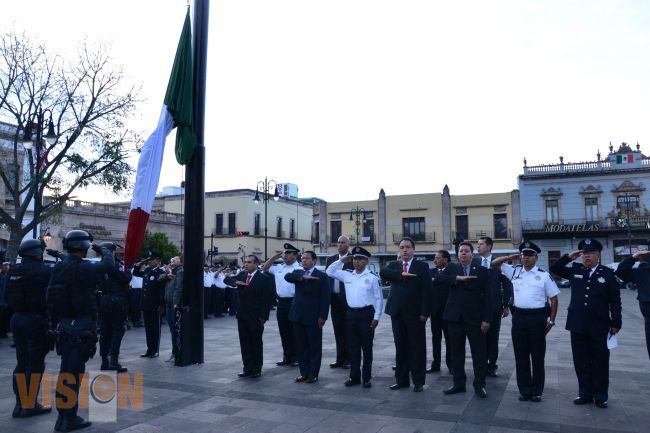 Al celebrar su día, reconocen labor de Tránsitos Municipales. 