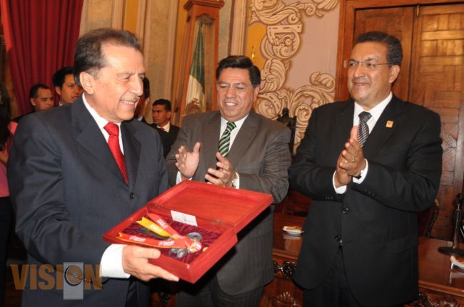 Fortalece ayuntamiento de Morelia identidad y cultura cívica en la sociedad