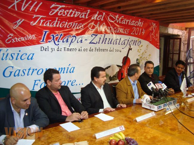 XVII Festival del Mariachi y Tradiciones Mexicanas Extensión Ixtapa-Zihuatanejo.