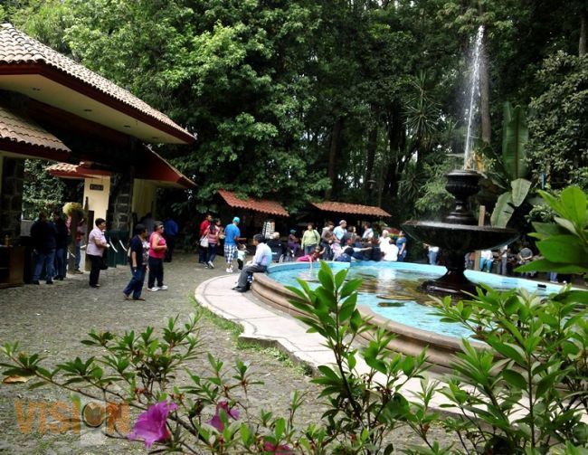 Leve repunte de turismo en la región de Uruapan