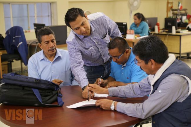 SEE ha entregado 90 toneladas de cemento a escuelas públicas