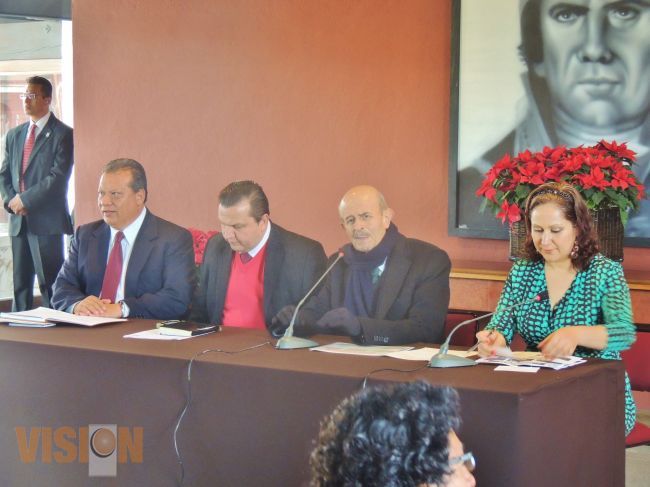 En próximos días habrá más recortes en diversas dependencias: Fausto Vallejo Figueroa.