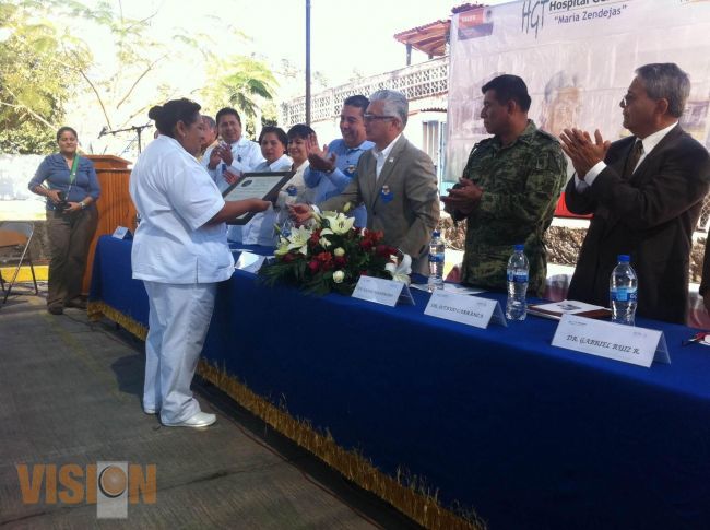 Médicos encuentran en enfermeras la orientación y colaboración para buena práctica de la medicina.