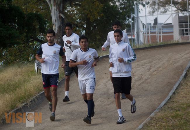 La escuadra Universitaria se adapta al trabajo de pretemporada.