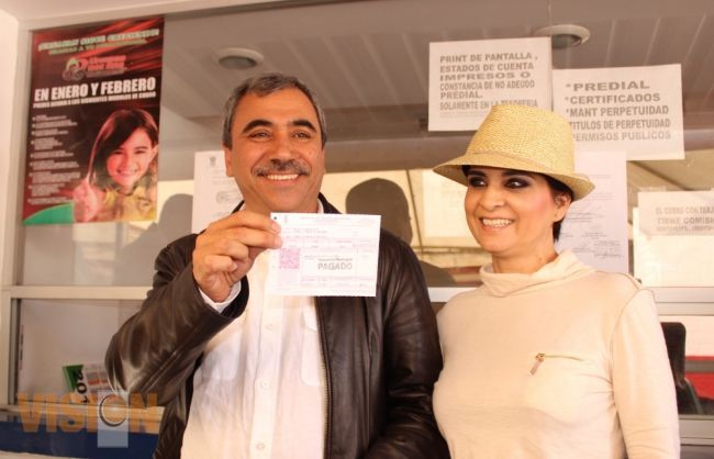 Aldo Macías invita a la ciudadanía a cubrir el predial y agua potable