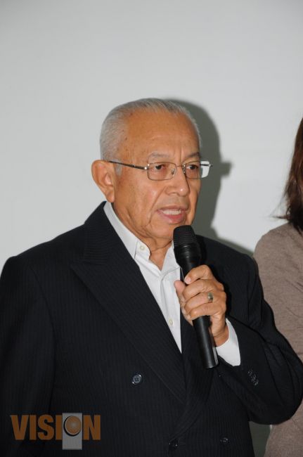 Alista CECYTEM participaciones internaciones y nacionales.