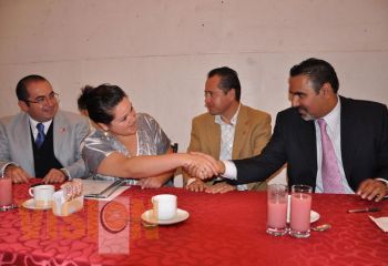 Brindar mejores oportunidades a jóvenes empresarios, objetivo de convenio IJUM-Coparmex