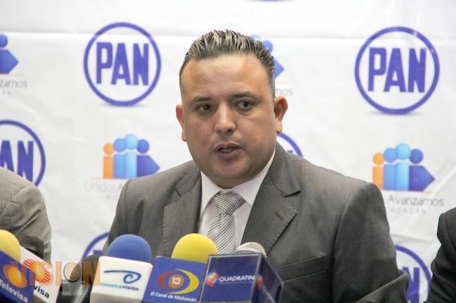Pese a detractores, en pie plenaria de senadores del PAN en Michoacán