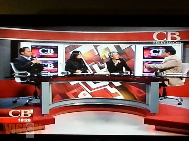 Hoy Programa Linea por Línea en CB Television