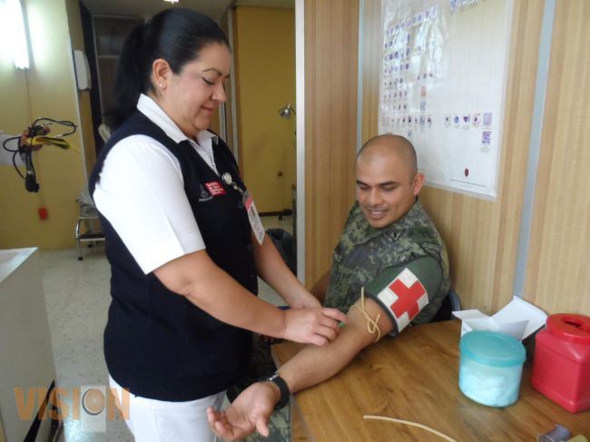 Se realiza en el Hospital General de Uruapan jornada de donación de sangre. 