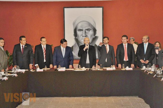 No descansaremos hasta restablecer la tranquilidad de todos los Michoacanos: FVF.
