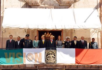 En recorrido de Bando Solemne, rinden tributo al Generalísimo Morelos