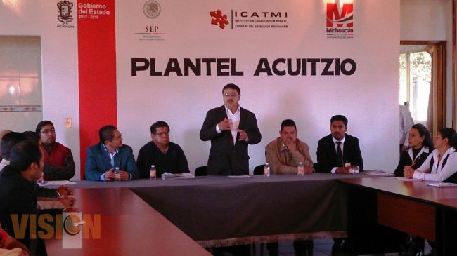 Orientan a Municipios sobre cómo gestionar recursos de manera eficiente.