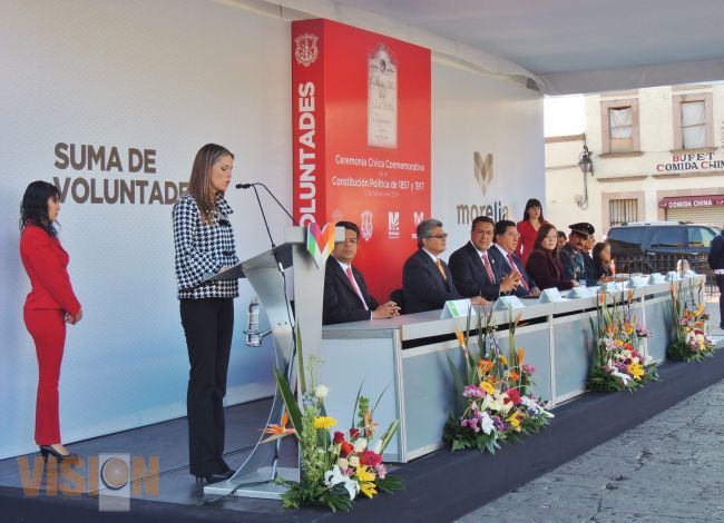 Autoridades Estatales y Municipales conmemoran el aniversario de la Constitución de 1857 y 1917.