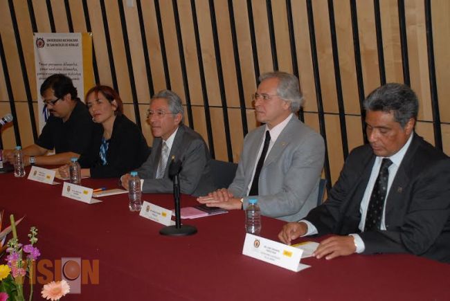 Tarda cerebro 180 milisegundos en tomar una decisión: Ranulfo Romo