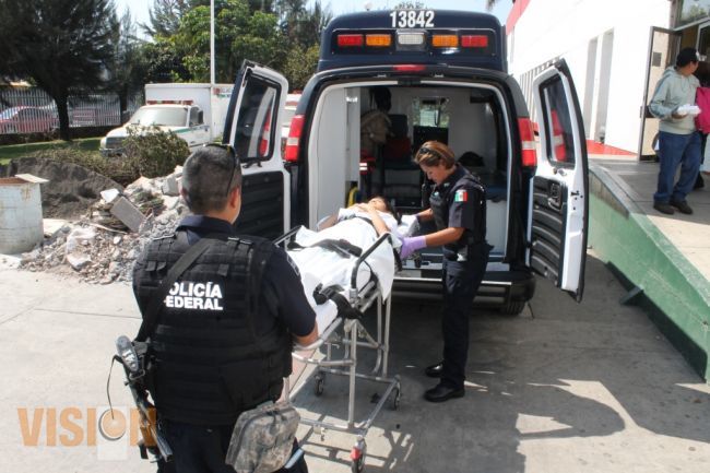 Unidad de Protección Civil de la Policía Federal, traslada a menor de edad a Hospital Infantil de M