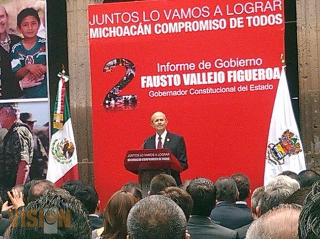 Rinde Segundo Informe Fausto Vallejo.