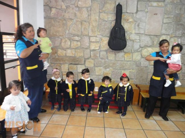 Analizan más de 120 proyectos de investigación sobre la educación 